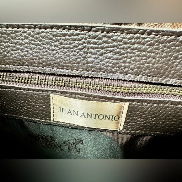 Juan Antonio Distressed Leather HOBO shoulder/handbag - Picture 12 of 15